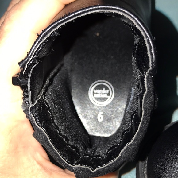 New Girls Black Boots - Picture 6 of 8